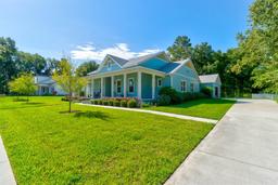 Picture of 327 W Park Street, Lake Helen, FL 32744