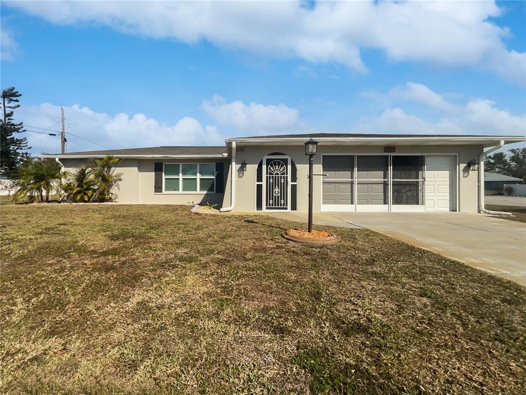 Picture of 272 Algiers Drive, Venice, FL 34293