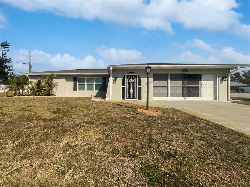 Picture of 272 Algiers Drive, Venice FL 34293