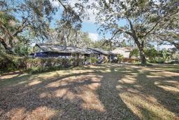 Picture of 2504 High Oaks Lane, Lutz, FL 33559