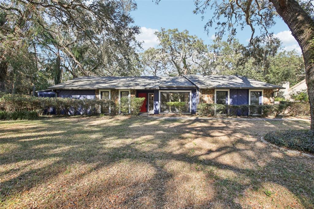 Picture of 2504 High Oaks Lane, Lutz, FL 33559