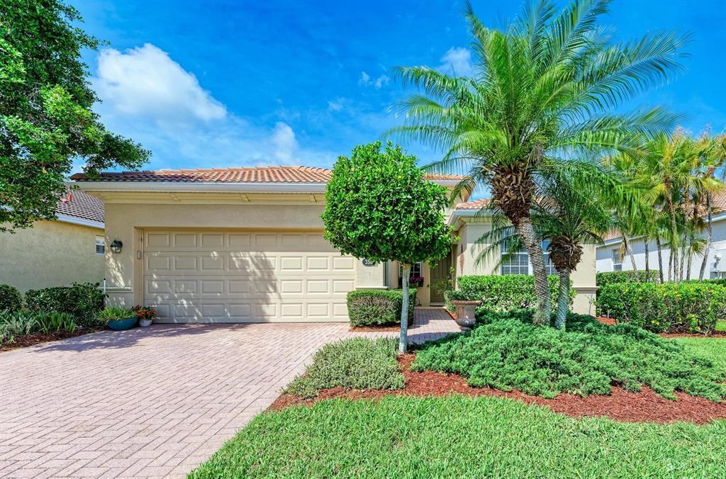 Picture of 350 River Enclave Court, Bradenton, FL 34212