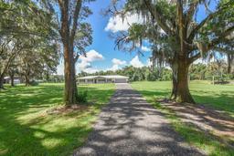 Picture of 809 E Keysville Road, Plant City, FL 33567