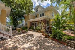 Picture of 635 Bay Street Ne, St Petersburg, FL 33701