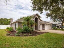 Picture of 612 N Lake Boulevard, Tarpon Springs, FL 34689