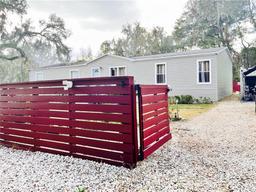 Picture of 2332 NE 69Th Terrace, Gainesville, FL 32609