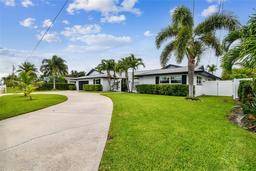 Picture of 221 Howard Drive, Belleair Beach, FL 33786