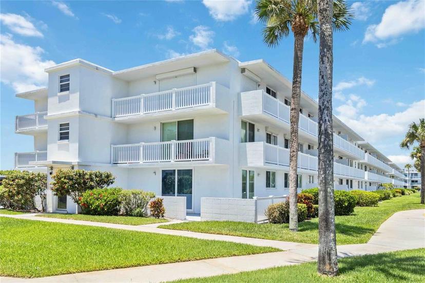 Picture of 3190 N Atlantic Avenue Unit 210, Cocoa Beach FL 32931