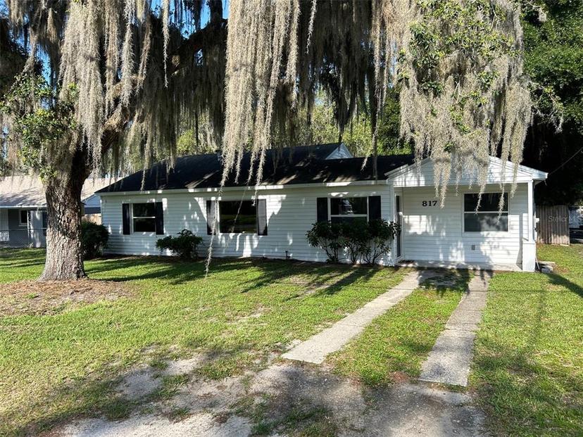 Picture of 817 Oak Drive, Leesburg FL 34748