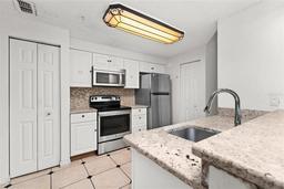 Picture of 3502 Windy Walk Way Unit 2104, Orlando, FL 32837