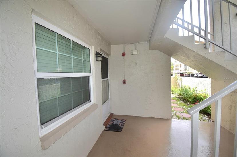 Picture of 952 Virginia Street Unit 110, Dunedin FL 34698