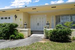 Picture of 3934 Venetian Way, Tampa, FL 33634