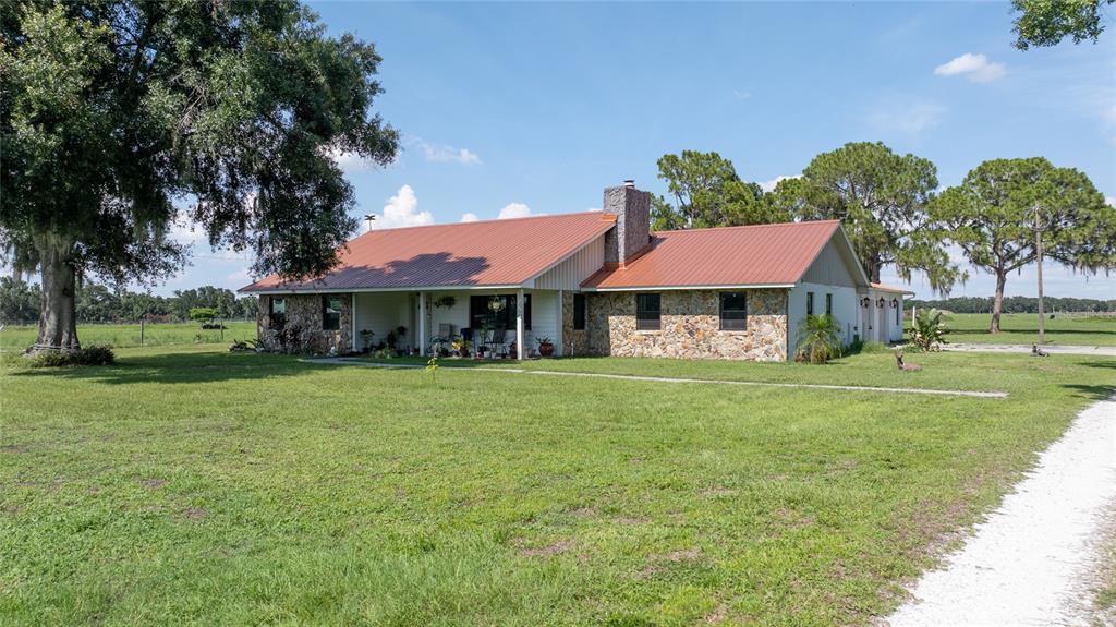 Picture of 747 Popash Road, Wauchula, FL 33873