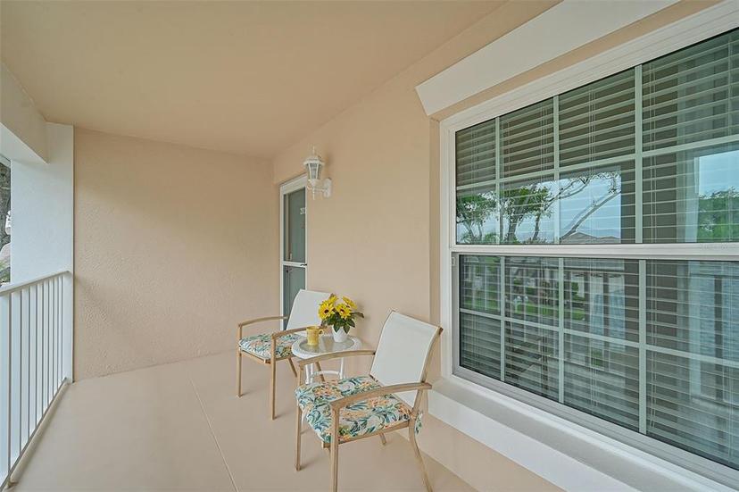 Picture of 4705 Sand Trap Street Circle E Unit 201, Bradenton FL 34203