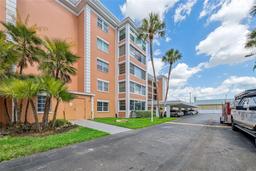 Picture of 6800 20Th Avenue N Unit 304, St Petersburg, FL 33710