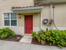 Picture of 8110 Enclave Way Unit 101, Sarasota, FL 34243