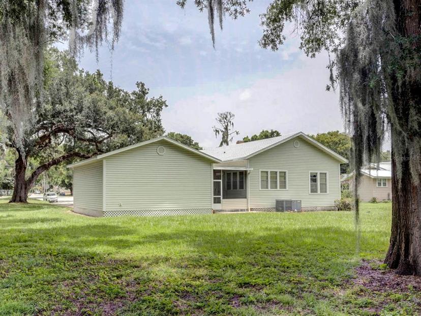 Picture of 405 E Lemon Street, Bartow FL 33830