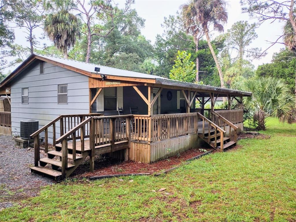 Picture of 5403 Highway 40 W, Yankeetown, FL 34498