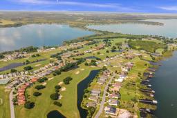 Picture of 30057 Island Club Dr, Tavares, FL 32778