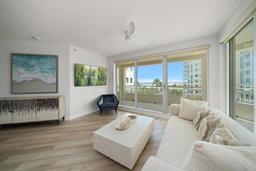 Picture of 1180 Gulf Boulevard Unit 504, Clearwater Beach, FL 33767