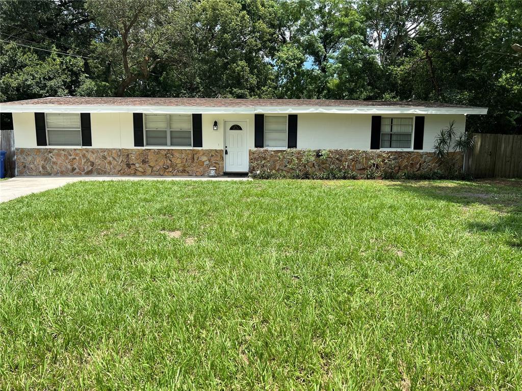 Picture of 14813 Wedgewood Drive, Tampa, FL 33613