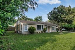 Picture of 4080 Close Ct, Mount Dora, FL 32757