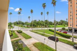 Picture of 1200 N Shore Drive Ne Unit 301, St Petersburg, FL 33701