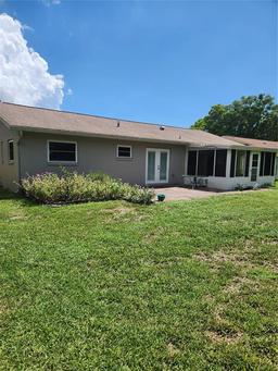 Picture of 119 Stafford Drive, Palm Harbor, FL 34684