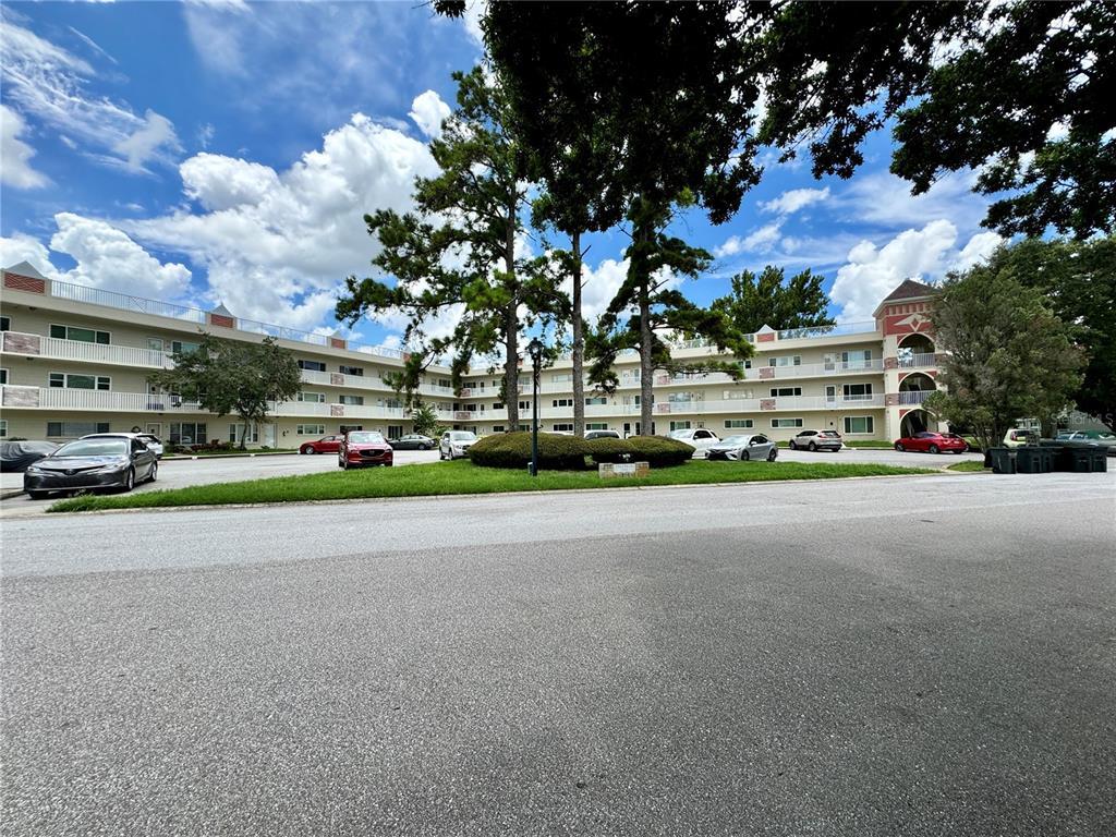 Picture of 2263 Americus Boulevard E Unit 53, Clearwater, FL 33763