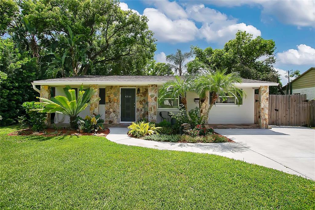 Picture of 4366 Shorecrest Drive, Orlando, FL 32804