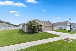 Picture of 19176 NW 164Th Place, High Springs, FL 32643