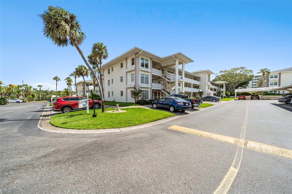 Picture of 1235 S Highland Avenue Unit 2-301, Clearwater, FL 33756