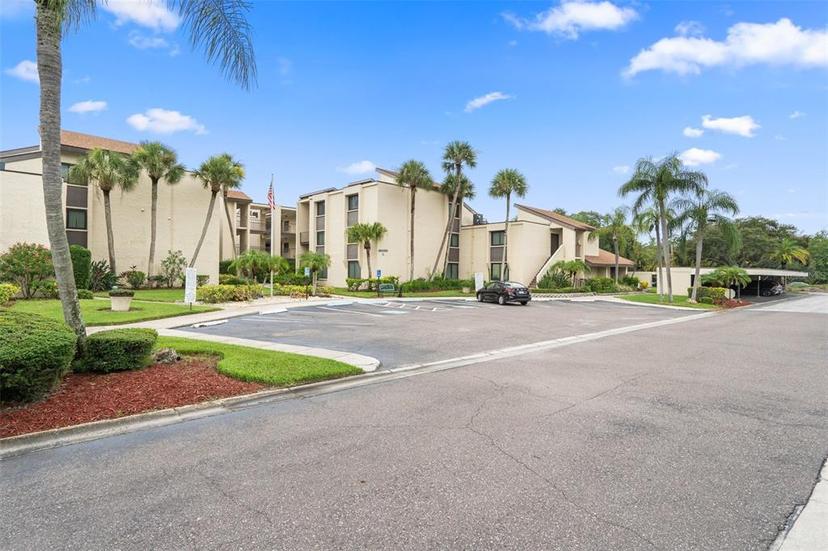 Picture of 2207 Belleair Road Unit B4, Clearwater FL 33764