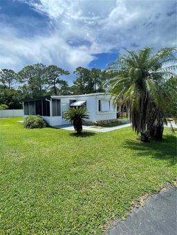 Picture of 928 Blue Heron Boulevard, Osteen, FL 32764