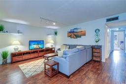 Picture of 1655 S Highland Avenue Unit B216, Clearwater, FL 33756