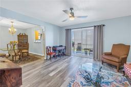 Picture of 4115 34Th Way S Unit 195, St Petersburg, FL 33711