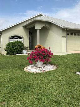 Picture of 6962 Starmount Drive, Lakeland, FL 33810