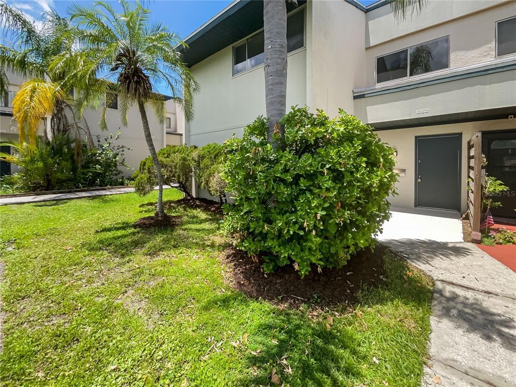 Picture of 1052 Longfellow Circle, Sarasota, FL 34243