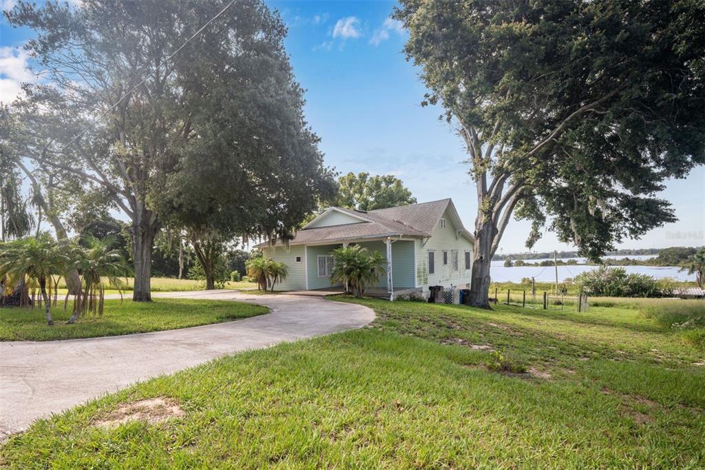 Picture of 420 W Gates Avenue, Lake Hamilton, FL 33851