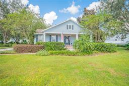 Picture of 450 W Delaware Avenue, Lake Helen, FL 32744