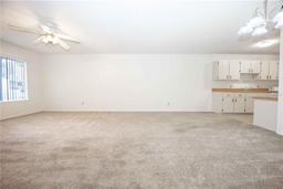 Picture of 30126 Tavares Ridge Boulevard Unit 0, Tavares, FL 32778