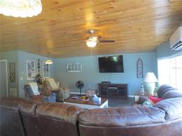 Picture of 18791 SE 50Th Street, Ocklawaha, FL 32179