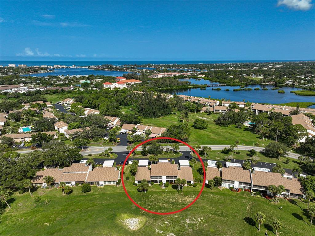 Picture of 684 Bird Bay Drive W Unit 132, Venice, FL 34285