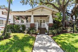 Picture of 2010 W Dekle Avenue, Tampa, FL 33606