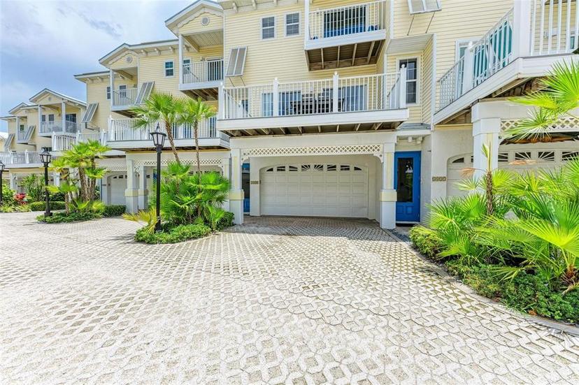 Picture of 1429 Gulf Drive N Unit 1429, Bradenton Beach FL 34217