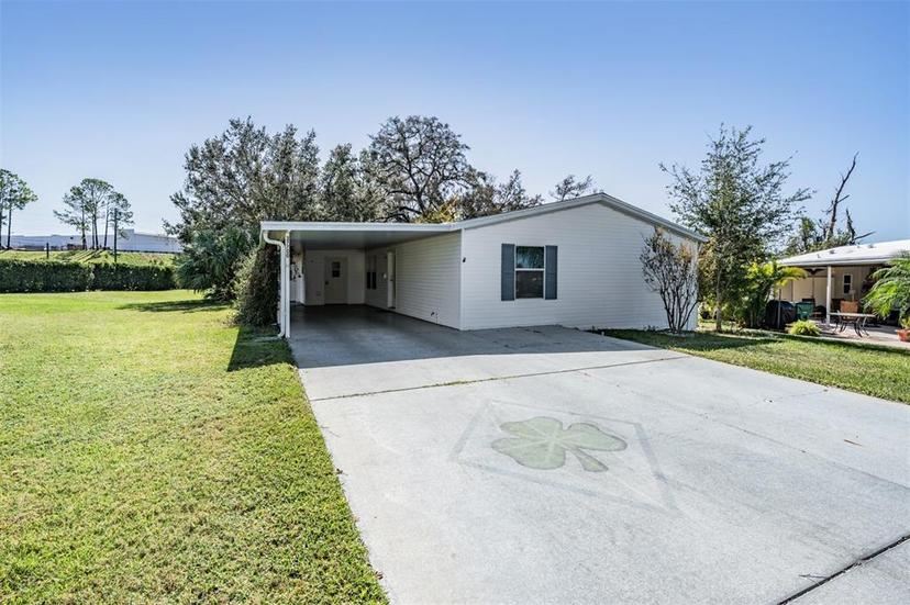 Picture of 37700 Neukom Avenue, Zephyrhills FL 33541