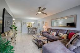 Picture of 1730 Manasota Beach Road Unit 115, Englewood, FL 34223