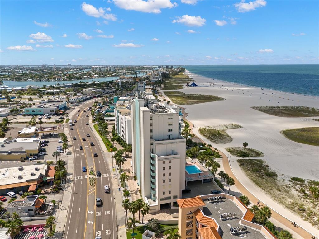 Picture of 11000 Gulf Boulevard Unit 301, Treasure Island, FL 33706