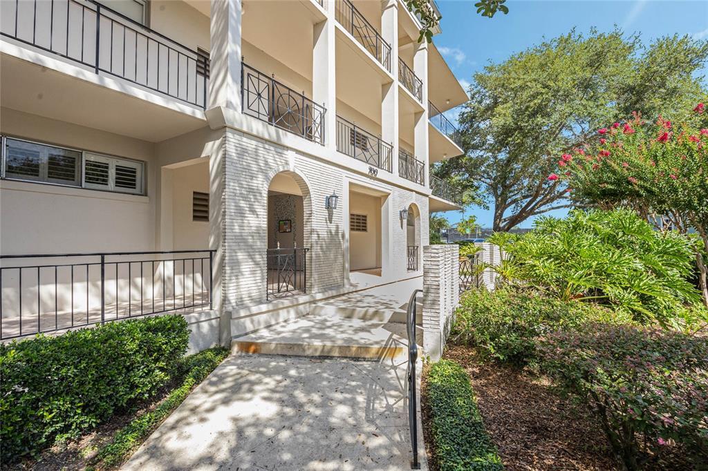 Picture of 700 Melrose Avenue Unit K32, Winter Park, FL 32789