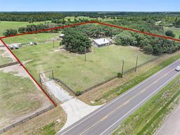 Picture of 8602 State Road 674, Wimauma, FL 33598